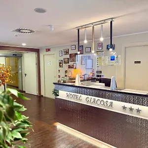 https://hotel-giacosa.italymilanhotels.net