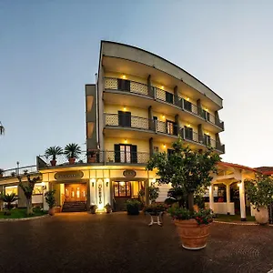 https://donato.hotels-amalfi.com