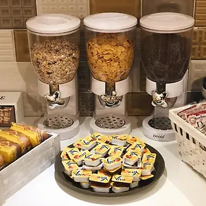 https://mirabilia-urbis-roma.it-romehotels.com
